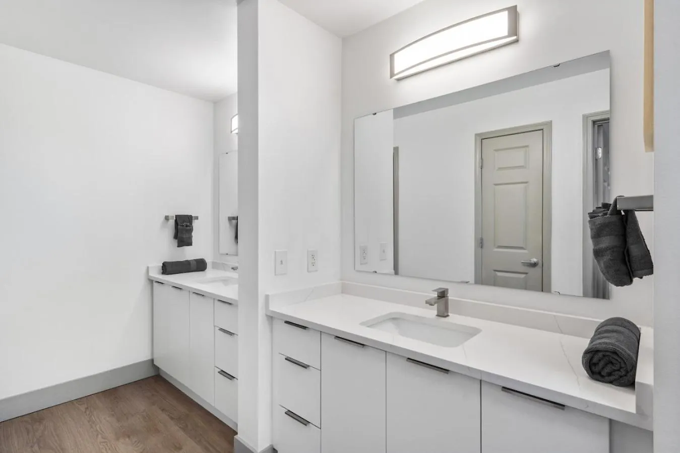 夏洛特Bright Uptown Bliss - Free Parking, Walkable, Views公寓 夏洛特